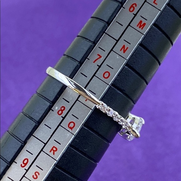 💛 Elegant 18k White Gold Plated Tear Drop-Shaped Ring - Picture 5 of 7